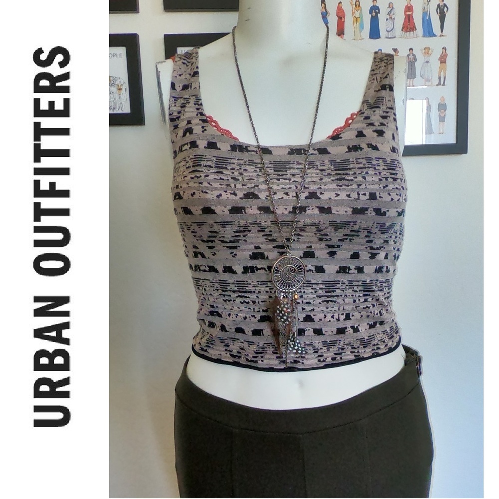 3/$10 UO Sparkle and Fade Crop Top Ladder Back